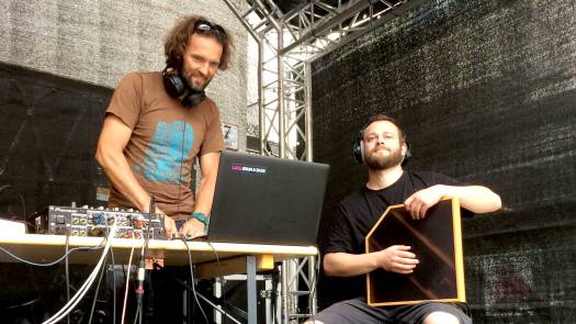 EljotAndCongaHead-Kaiviertelfest_20180601_Ariane_Pellini